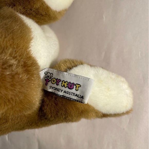 Toy Hut Kangaroo With Baby Koala On Back and Joey in pouch - Picture 8 of 9
